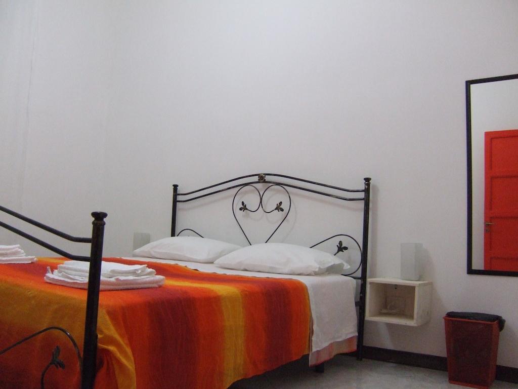 B&B Dei Tigli Лечче Экстерьер фото